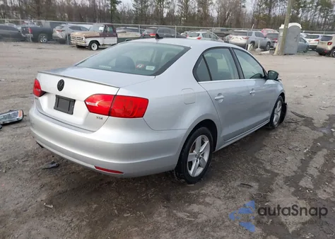 2012 Volkswagen Jetta 2.0L Tdi from USA, damaged, VIN 3VWLL7AJ2CM060753